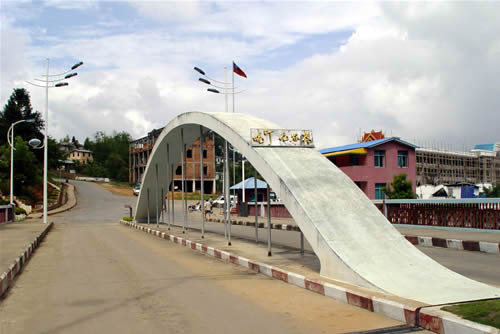 ����������